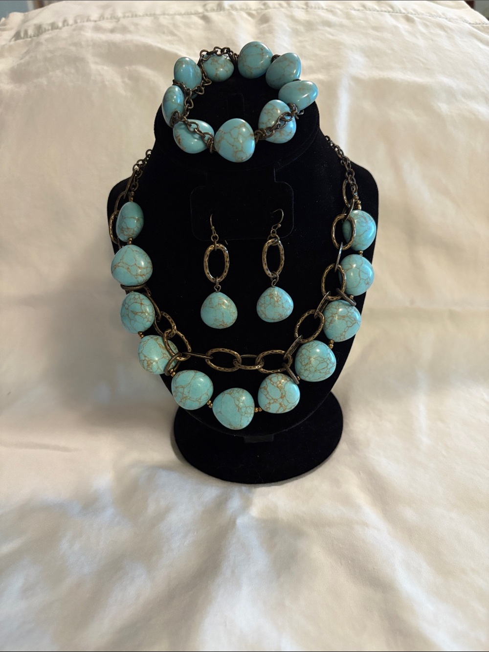 Premier Designs Turquoise Stone Necklace, Bracelet & Earrings Set